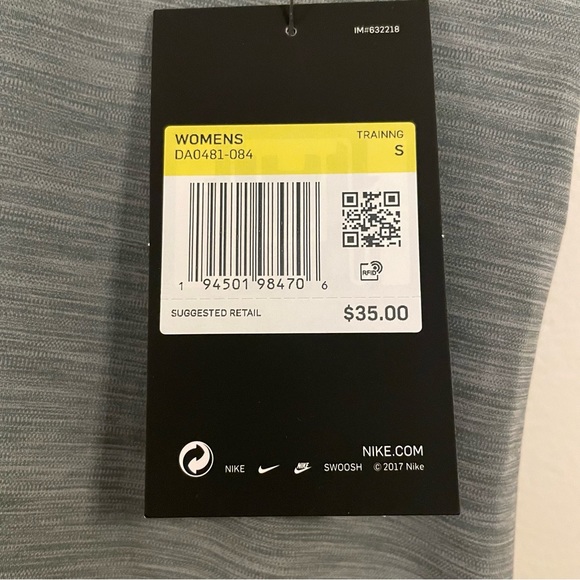 NWT. Nike Pro Shorts - Picture 2 of 5